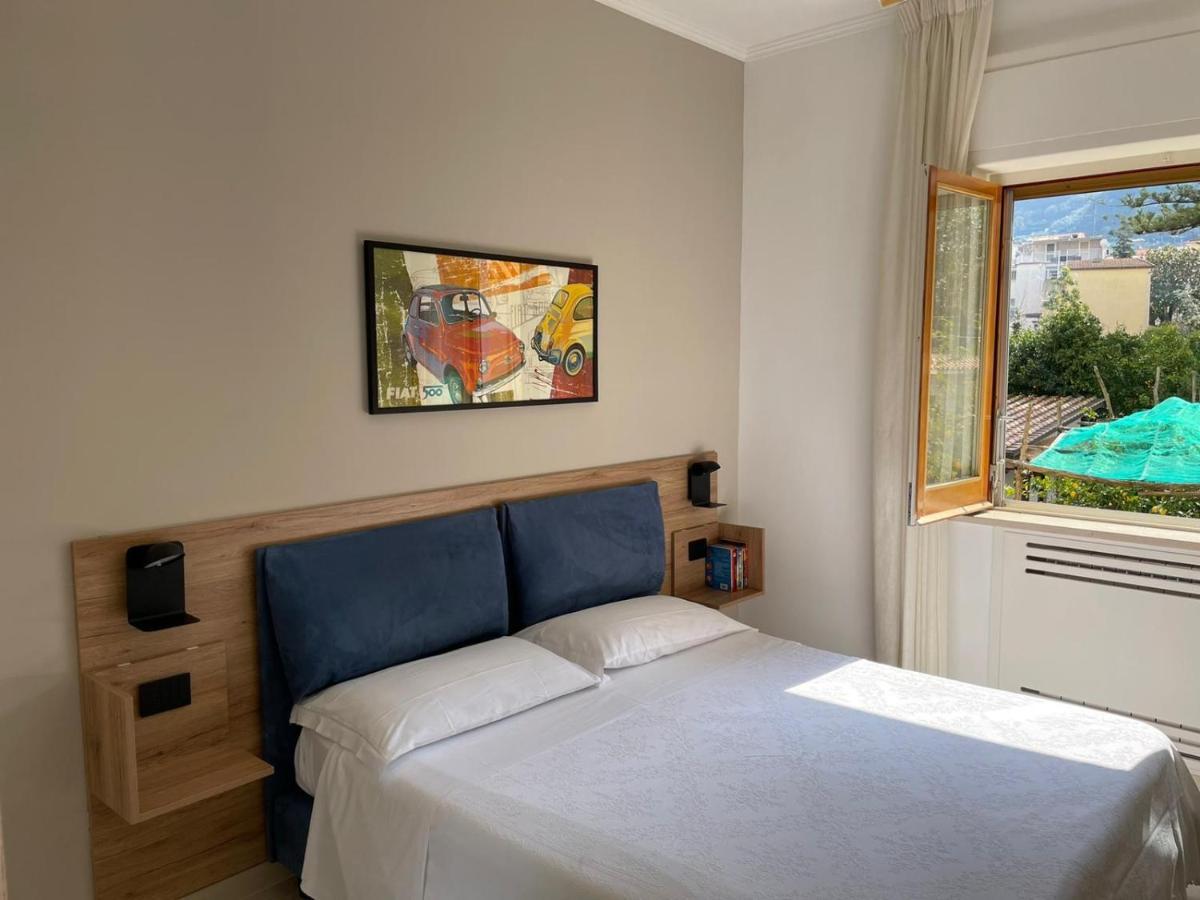 Appartamento Le Zagare Sorrento Bagian luar foto